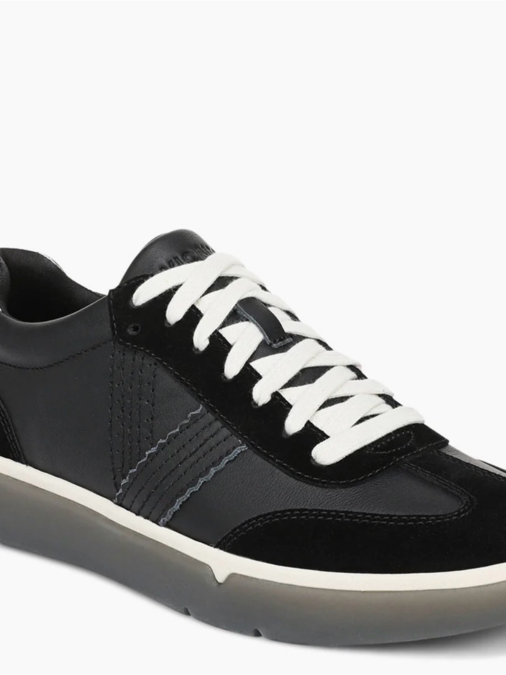 VIONIC City Walk Black Leather Sneakers